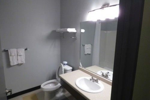Republic Hotel Big Lake 外观 照片